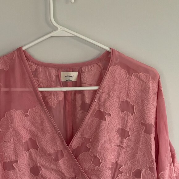 Wilfred Pink Floral Deep V Blouse Size XSmall - Picture 2 of 5